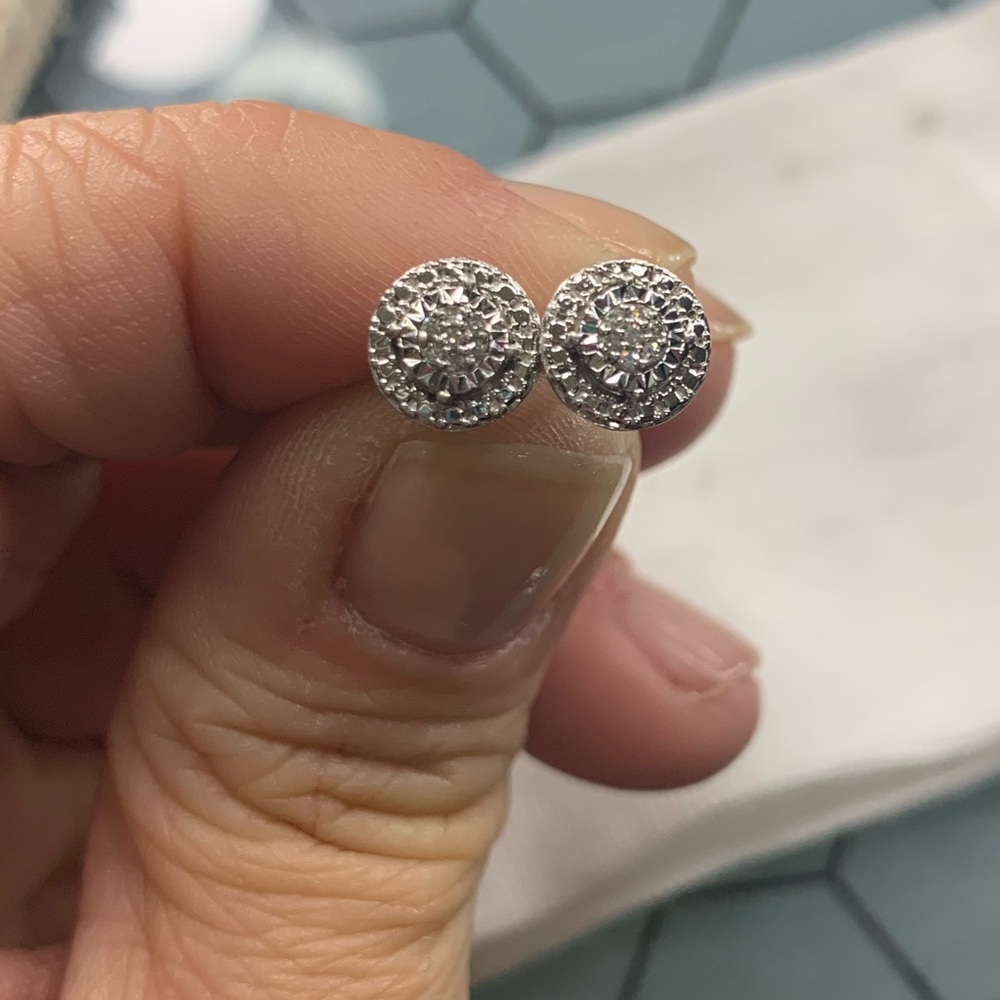 Diamond earrings